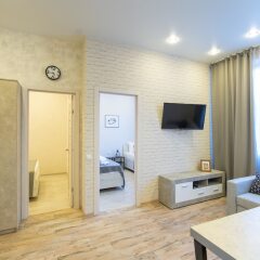 Апартаменты More Apartments na Tsvetochnoy 30 (3) Сочи комната для гостей