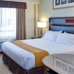 Отель Holiday Inn Express Hotel & Suites Ottawa Airport, an IHG Hotel Канада, Оттава - отзывы, цены и фото номеров - забронировать отель Holiday Inn Express Hotel & Suites Ottawa Airport, an IHG Hotel онлайн