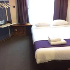 Hotel Bellington сейф в номере