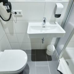 McDreams Hotel Düsseldorf-City ванная