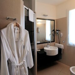 Hotel Desiree Проччио фото 4