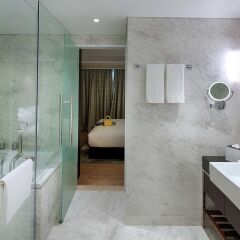 Отель Sherwood Suites ванная