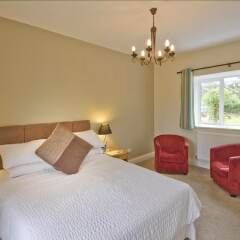 Отель The May Garland Inn комната для гостей фото 4