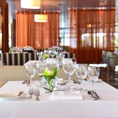 Отель Pestana Casino Park Hotel & Casino Португалия, Фуншал - 1 отзыв об отеле, цены и фото номеров - забронировать отель Pestana Casino Park Hotel & Casino онлайн помещение для мероприятий
