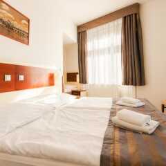 City Partner Hotel Gloria комната для гостей фото 2