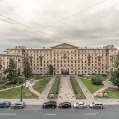 Гостиница Royal suites in the city center парковка