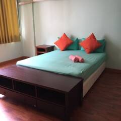Отель Pin Guest House Бангкок комната для гостей фото 5
