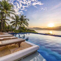 Отель WorldMark Zihuatanejo Мексика, Сиуатанехо - отзывы, цены и фото номеров - забронировать отель WorldMark Zihuatanejo онлайн бассейн фото 2