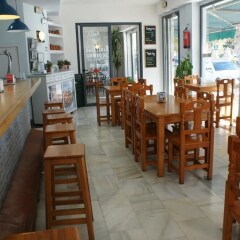 Отель Hostal Puerto Beach Испания, Мотрил - отзывы, цены и фото номеров - забронировать отель Hostal Puerto Beach онлайн питание фото 2