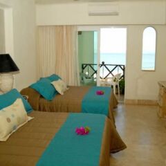 Отель Blue Chairs Resort By The Sea Пуэрто-Вальярта детские мероприятия фото 2