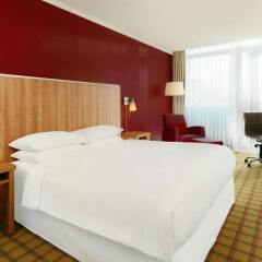 Отель Four Points By Sheraton Munich Central комната для гостей