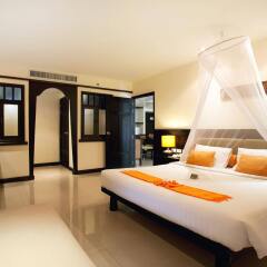 Отель Woraburi Phuket Resort & Spa комната для гостей фото 5