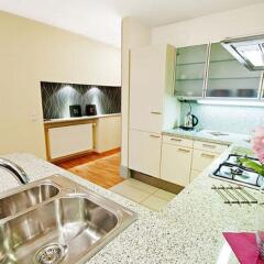 Апартаменты Absynt Apartments Old Town в номере
