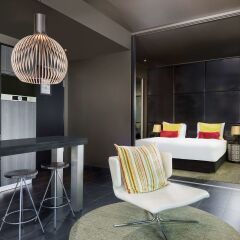 Adina Apartment Hotel Frankfurt Neue Oper гостиничный бар
