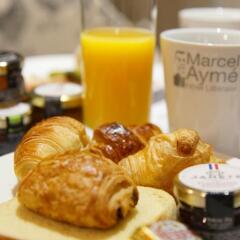 Best Western Plus Hotel Litteraire Marcel Ayme в номере