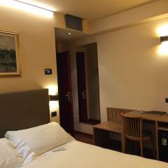 Regina Hotel сейф в номере