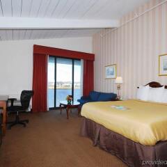 Отель Best Western Adams Inn Quincy-Boston комната для гостей фото 5
