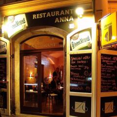 ANTIK Old Town hotel гостиничный бар