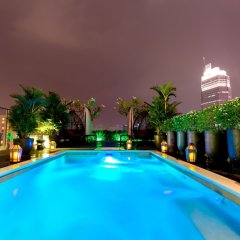 Отель Roseland Sweet Hotel & Spa Вьетнам, Хошимин - отзывы, цены и фото номеров - забронировать отель Roseland Sweet Hotel & Spa онлайн бассейн