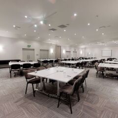 Hamilton Airport Hotel & Conference Centre
