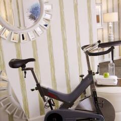 Kimpton Topaz Hotel спортивное сооружение