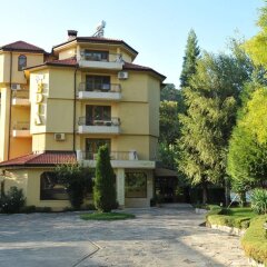 Family Hotel Edia Сандански парковка