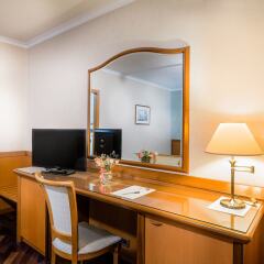 Hotel Capital Inn удобства в номере фото 2