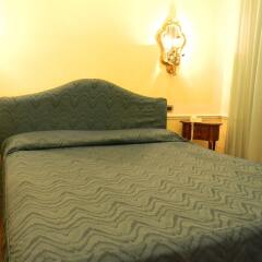 Отель Pantalon Hotel Италия, Венеция - 11 отзывов об отеле, цены и фото номеров - забронировать отель Pantalon Hotel онлайн комната для гостей