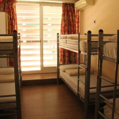 Отель Pars Teatro Hostel Испания, Барселона - отзывы, цены и фото номеров - забронировать отель Pars Teatro Hostel онлайн детские мероприятия фото 2