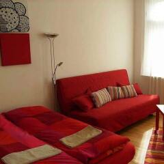 Отель Friends Hostel Венгрия, Будапешт - отзывы, цены и фото номеров - забронировать отель Friends Hostel онлайн комната для гостей фото 2