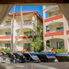 Отель Majestic Colonial Punta Cana парковка