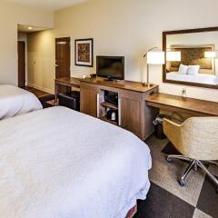 Отель Hampton Inn Columbus I-70E/Hamilton Road США, Колумбус - отзывы, цены и фото номеров - забронировать отель Hampton Inn Columbus I-70E/Hamilton Road онлайн удобства в номере фото 2