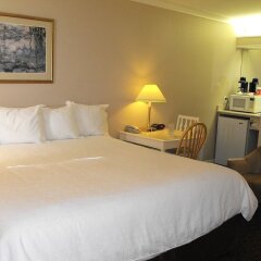 Отель Glenwood Inn & Suites удобства в номере