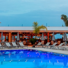 Отель Limanaki Beach Hotel Кипр, Айя-Напа - 1 отзыв об отеле, цены и фото номеров - забронировать отель Limanaki Beach Hotel онлайн бассейн
