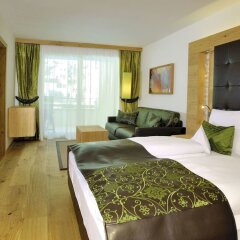 Отель Stroblhof Active Family Spa Resort Горнолыжный курорт Ортлер комната для гостей фото 3