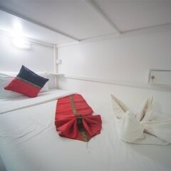 Panda Hostel Phuket - Adults Only комната для гостей фото 5