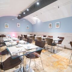 Отель Petit Palace Puerta del Sol
