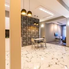 Апартаменты Apartment on Saakadze Square Тбилиси интерьер отеля