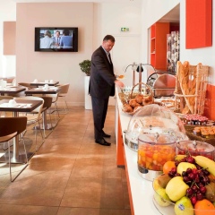 Отель Hôtel Mercure Lyon Centre Brotteaux Франция, Лион - отзывы, цены и фото номеров - забронировать отель Hôtel Mercure Lyon Centre Brotteaux онлайн питание