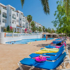 Отель Aparthotel Holiday Center детские мероприятия фото 2