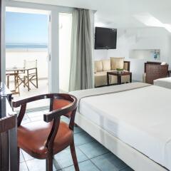 Отель Club House Римини комната для гостей фото 3
