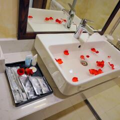 Lenid Nha Trang Hotel ванная