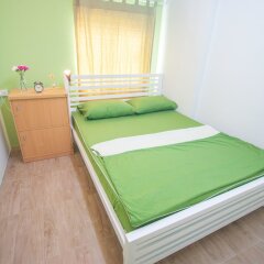 Отель Nacornhostel Бангкок комната для гостей фото 5