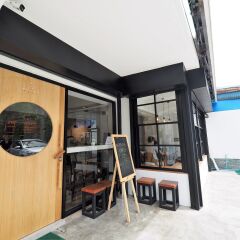 T Hostel @ Victory Monument Бангкок с домашними животными