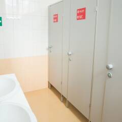 Гостиница Hostels - Sergiev Posad в Сергиеве Посаде 1 отзыв об отеле, цены и фото номеров - забронировать гостиницу Hostels - Sergiev Posad онлайн Сергиев Посад ванная