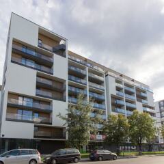 Отель M&R Apartament Airport Konstruktorska 7 парковка