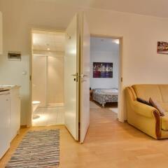 Апартаменты Daily Apartments Tatari комната для гостей фото 3