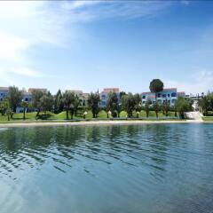 Отель Апарт-Отель Govino Bay Греция, Корфу - 1 отзыв об отеле, цены и фото номеров - забронировать отель Апарт-Отель Govino Bay онлайн приотельная территория
