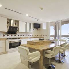 Отель Bespoke Residences - Grandeur Residences в номере
