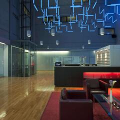 Отель INNSIDE by Meliá Frankfurt Niederrad гостиничный бар